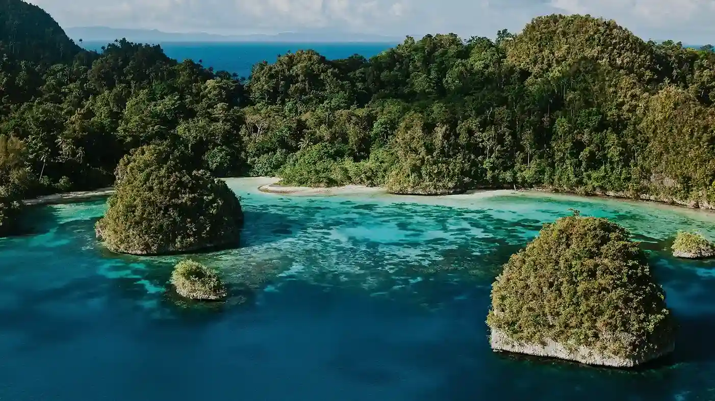 Wellness Retreat Style Trips in Eastern Indonesia